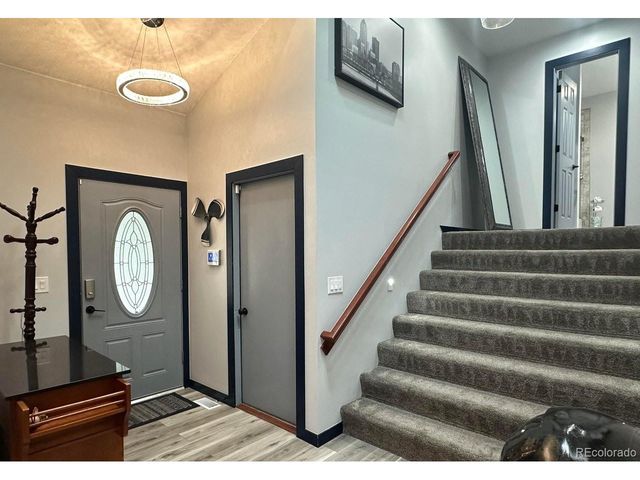 1656 S Gilpin Ave, Loveland, CO 80537