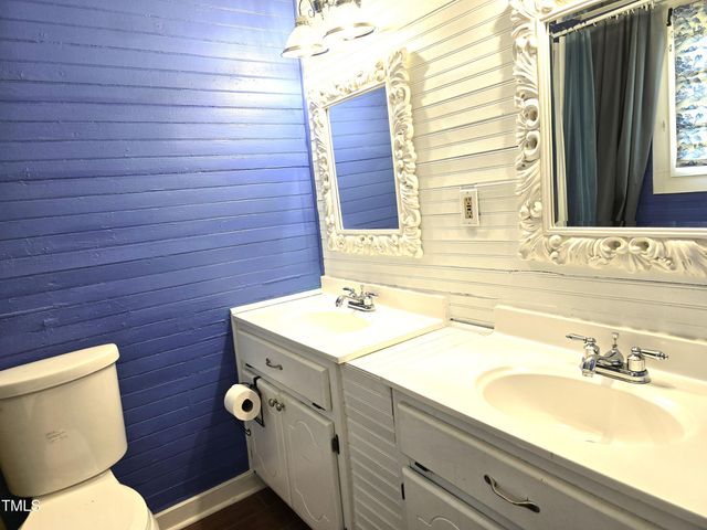 304 N Railroad Street, Elm City, NC 27822