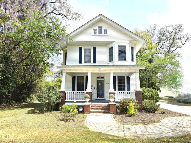 304 N Railroad Street, Elm City, NC 27822