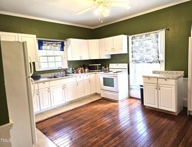 304 N Railroad Street, Elm City, NC 27822