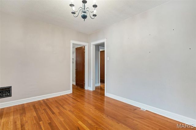 4930 Tholozan Avenue 1-2, St Louis, MO 63109