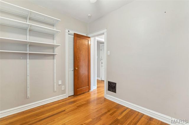 4930 Tholozan Avenue 1-2, St Louis, MO 63109