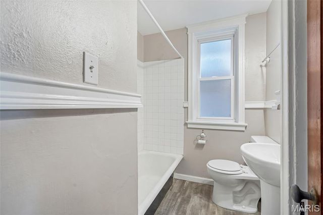 4930 Tholozan Avenue 1-2, St Louis, MO 63109