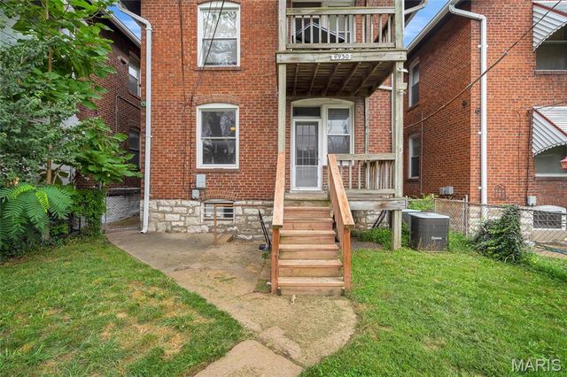 4930 Tholozan Avenue 1-2, St Louis, MO 63109