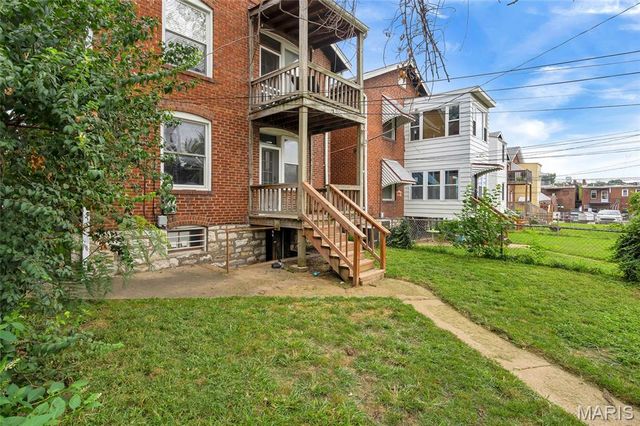 4930 Tholozan Avenue 1-2, St Louis, MO 63109