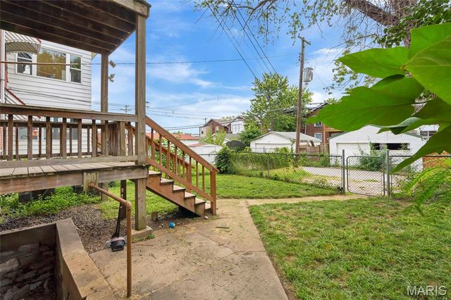 4930 Tholozan Avenue 1-2, St Louis, MO 63109