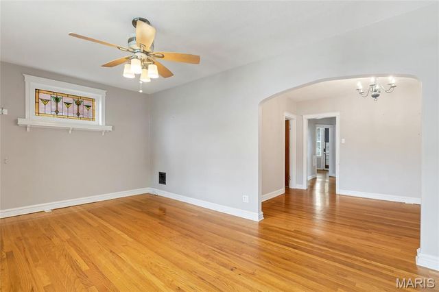 4930 Tholozan Avenue 1-2, St Louis, MO 63109