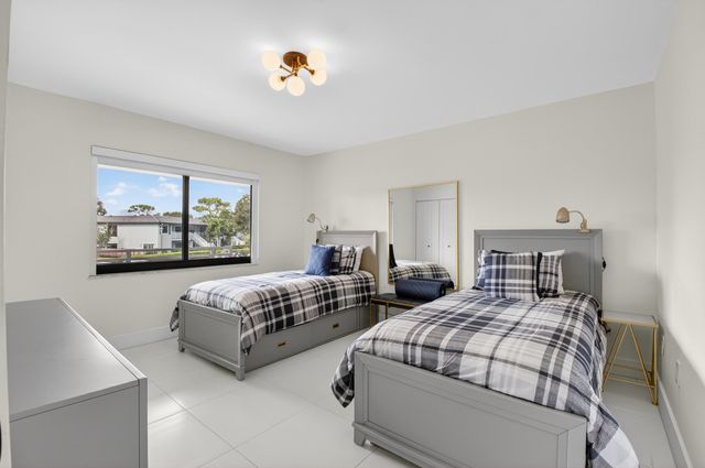 23 Southport Lane D, Boynton Beach, FL 33436