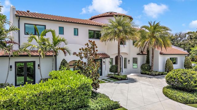 2300 NE 34th Court, Lighthouse Point, FL 33064