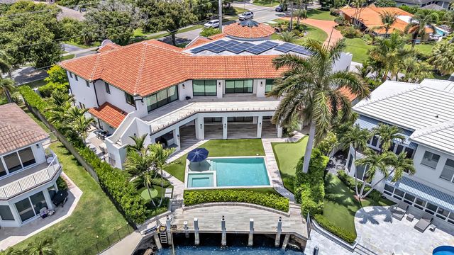 2300 NE 34th Court, Lighthouse Point, FL 33064