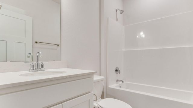 5884 Dove Nest Road, Gulf Breeze, FL 32563