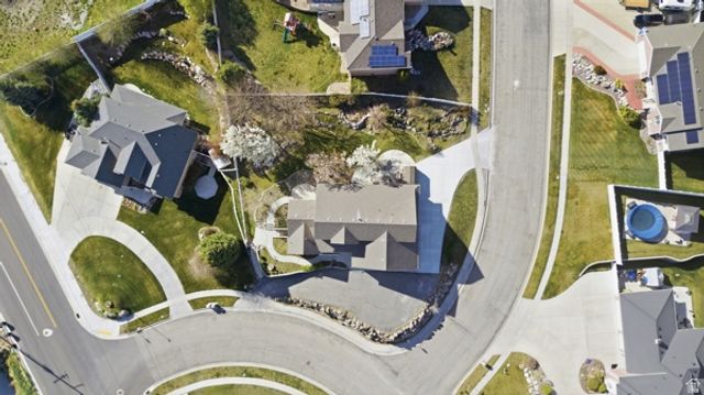 1035 N VALLEY DR, Tremonton, UT 84337