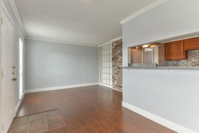 6402 Del Monte Drive 45, Houston, TX 77057