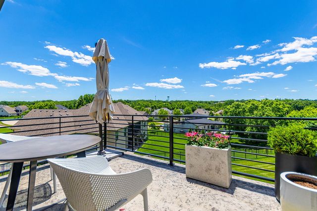 4407 SILVER VALLEY DR, Columbia, MO 65203