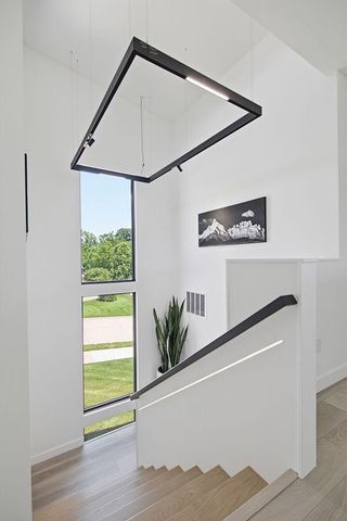 4407 SILVER VALLEY DR, Columbia, MO 65203