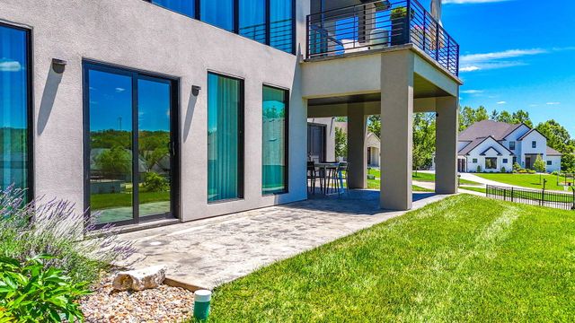 4407 SILVER VALLEY DR, Columbia, MO 65203
