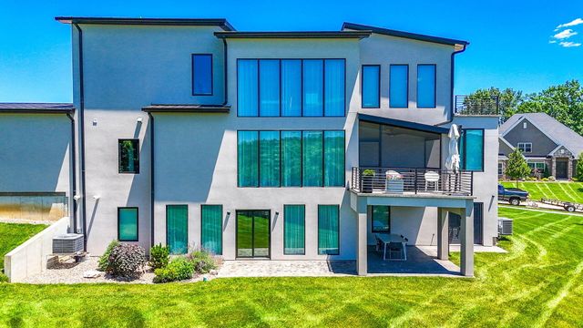 4407 SILVER VALLEY DR, Columbia, MO 65203