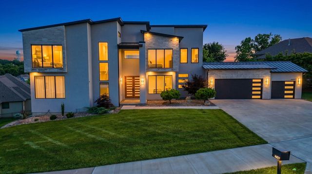 4407 SILVER VALLEY DR, Columbia, MO 65203