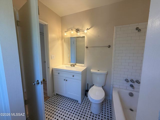 835 N 6Th Avenue, Tucson, AZ 85705