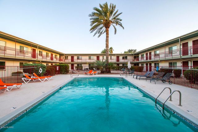 835 N 6Th Avenue, Tucson, AZ 85705