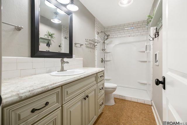 11028 Hooper Rd, Baton Rouge, LA 70818