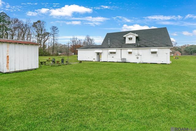 11028 Hooper Rd, Baton Rouge, LA 70818