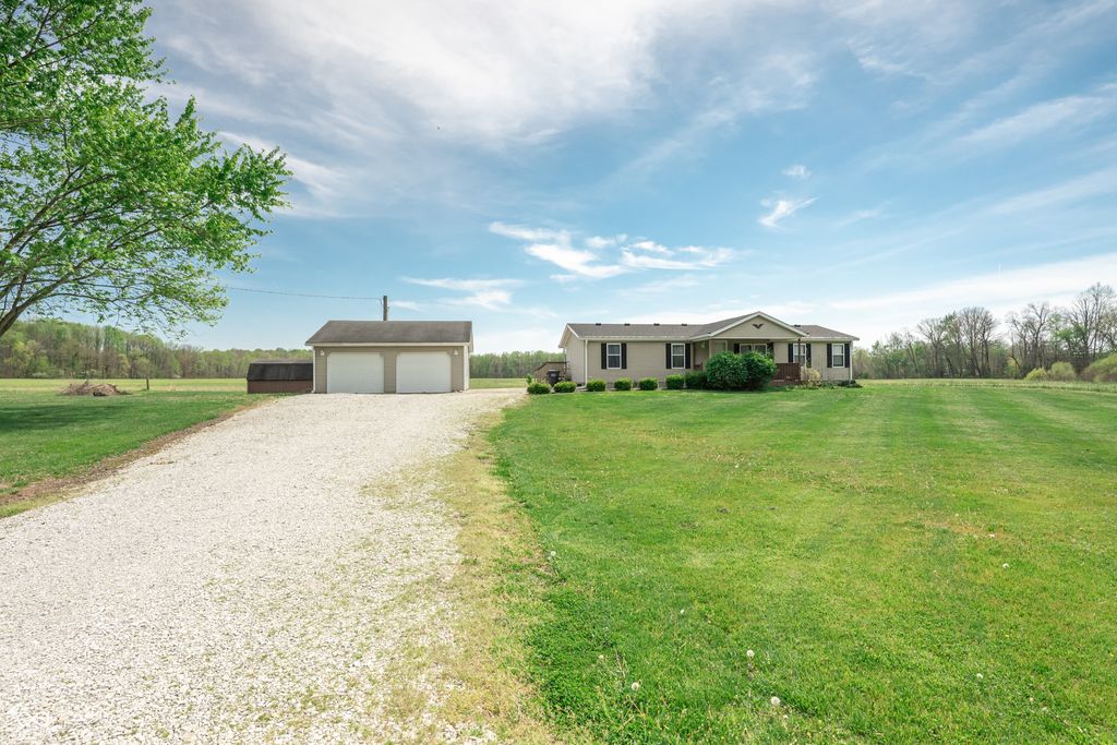 8625 W Red Street, North Vernon, IN 47265