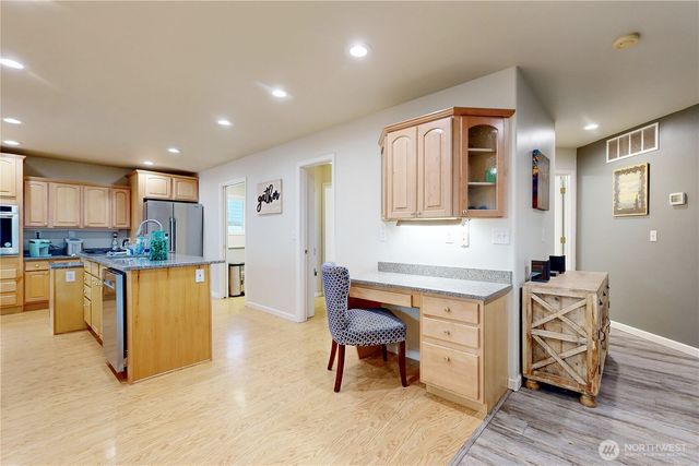 956 SE Garrison Drive, College Place, WA 99324