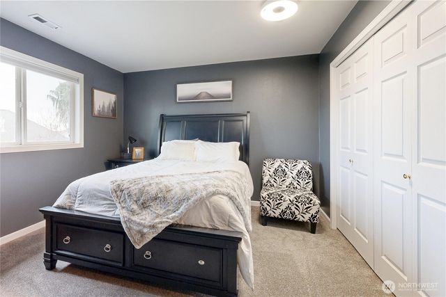 956 SE Garrison Drive, College Place, WA 99324