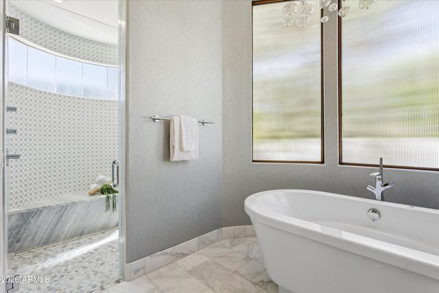 6001 E NAUMANN Drive, Paradise Valley, AZ 85253