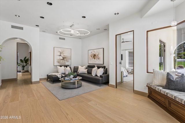 6001 E NAUMANN Drive, Paradise Valley, AZ 85253
