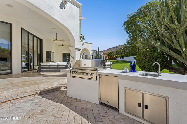 6001 E NAUMANN Drive, Paradise Valley, AZ 85253