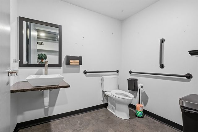 4907 Penn Ave, Garfield, PA 15224