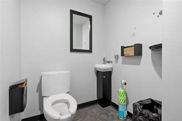 4907 Penn Ave, Garfield, PA 15224