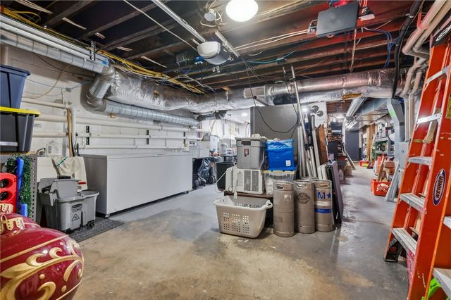 4907 Penn Ave, Garfield, PA 15224