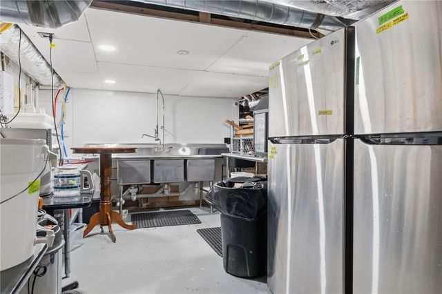 4907 Penn Ave, Garfield, PA 15224