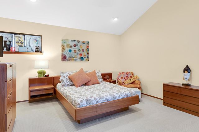 300 Sycamore Valley RD, Dripping Springs, TX 78620