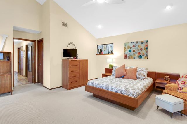 300 Sycamore Valley RD, Dripping Springs, TX 78620