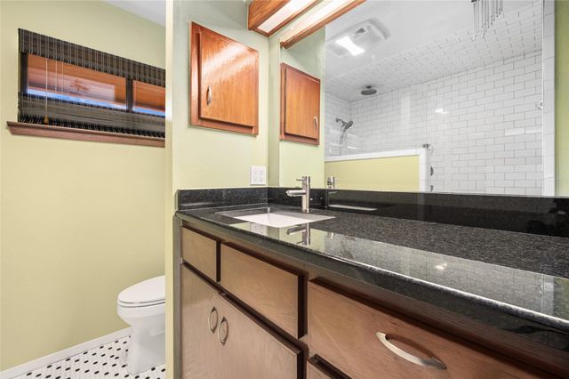 300 Sycamore Valley RD, Dripping Springs, TX 78620