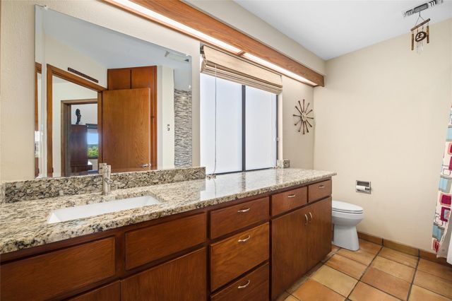 300 Sycamore Valley RD, Dripping Springs, TX 78620