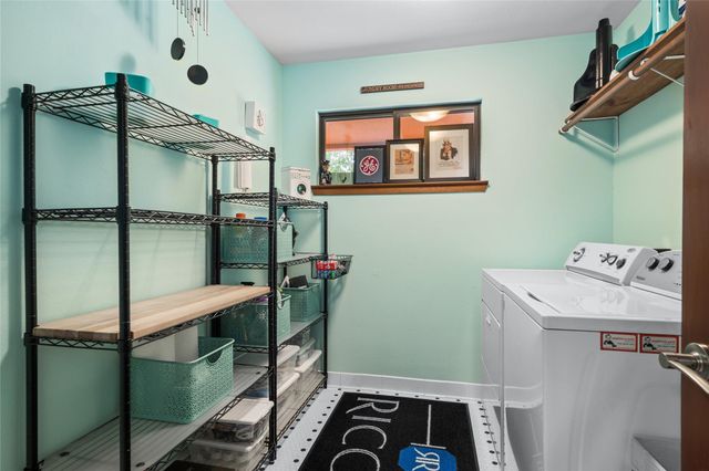 300 Sycamore Valley RD, Dripping Springs, TX 78620