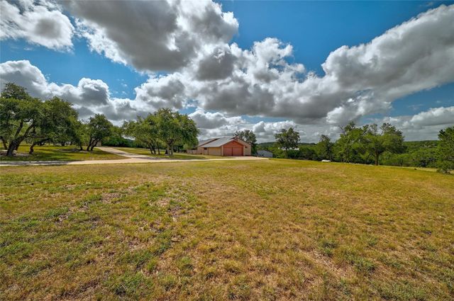 300 Sycamore Valley RD, Dripping Springs, TX 78620
