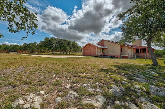 300 Sycamore Valley RD, Dripping Springs, TX 78620