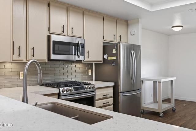 449 Reed Way, Port Hueneme, CA 93041