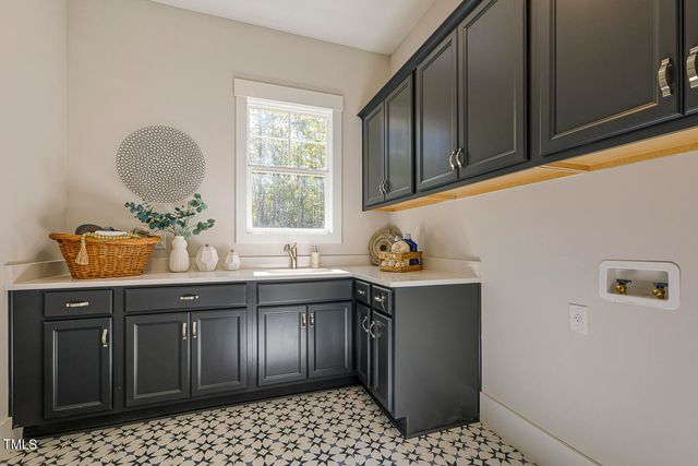 25 Blackhorn Court, Pittsboro, NC 27312