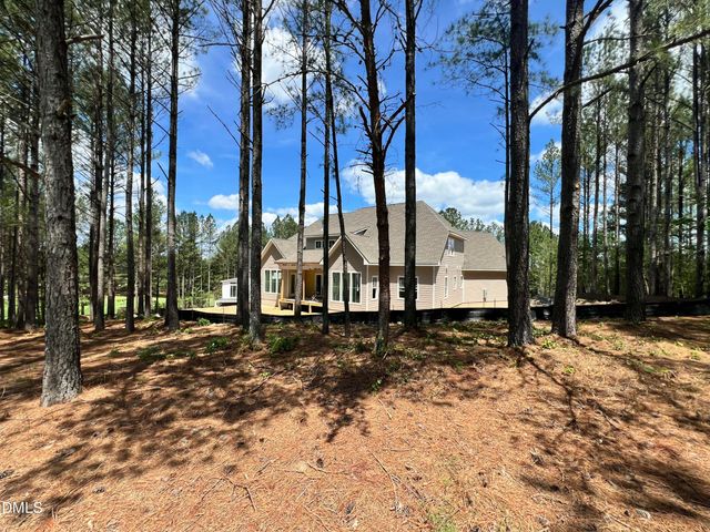 25 Blackhorn Court, Pittsboro, NC 27312