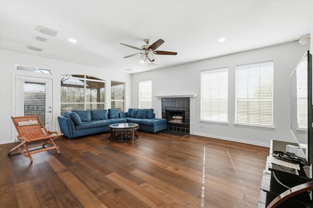 2904 Waterford Drive, Irving, TX 75063