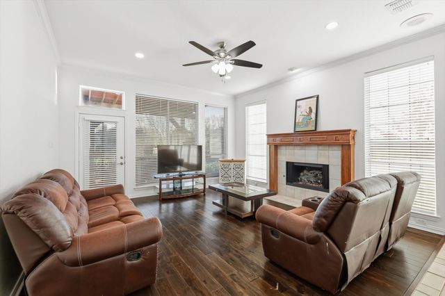 2904 Waterford Drive, Irving, TX 75063