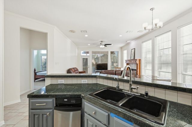 2904 Waterford Drive, Irving, TX 75063