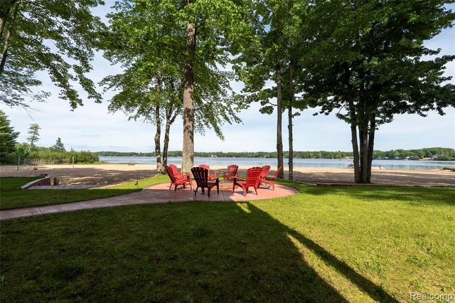 2300 Bliss Lane, National City, MI 48748